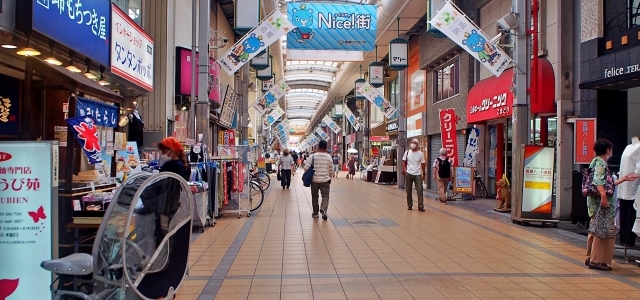 「街の飲食店」も集まれば大手資本に対抗できる